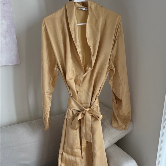 La Perla 💯 SILK Robe vintage, paid 2800€ ‼️ size la Perla 3 or USA 10 - Picture 2 of 12